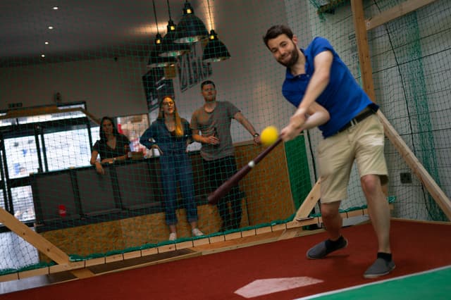 1st Base Baseball Entertainment Centre